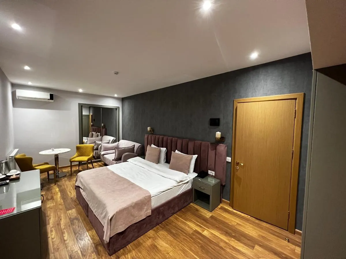 Ch Hotel Баку 0*,  Азербайджан